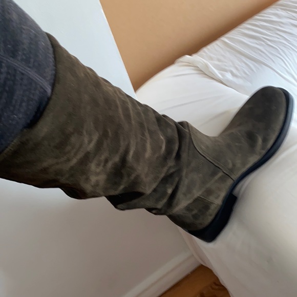 Laura Bellariva sage suede boots - Picture 6 of 11